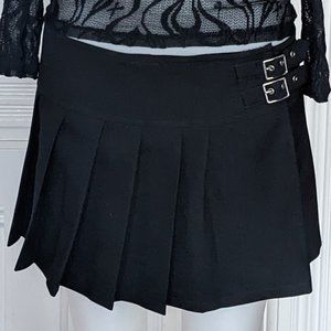 Lip Service Vintage Y2k Pleated Schoolgirl Buckle 